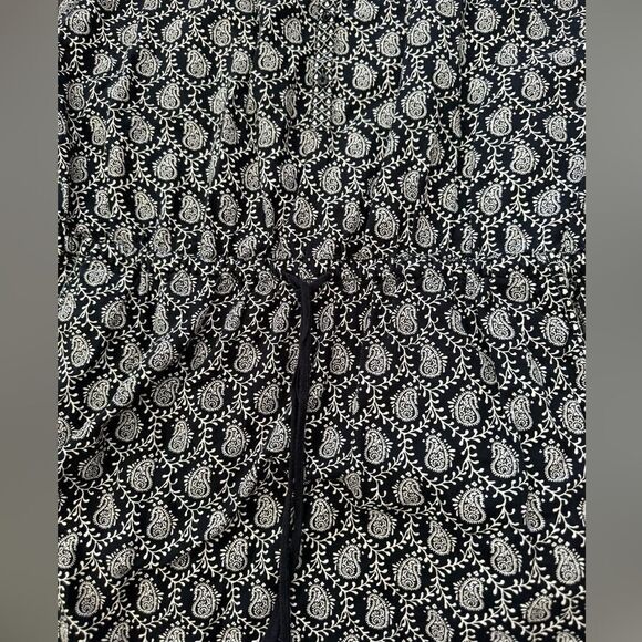 Lou & Grey black and white drawstring waist paisley dress with pockets! Sz L - Picture 6 of 13